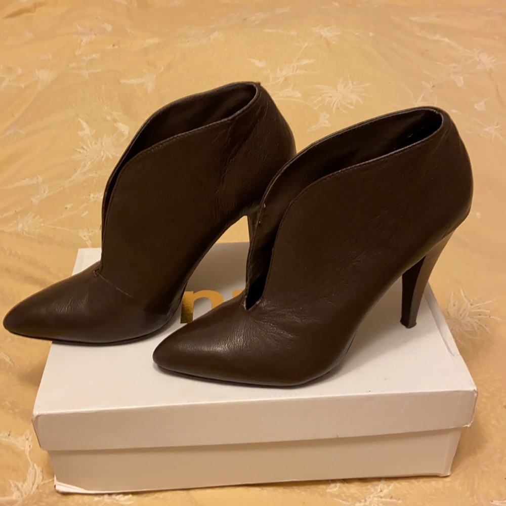 Leather brown boots